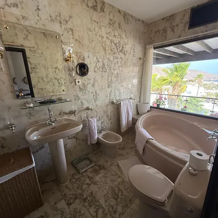 Villa Atlantic Paradise Giniginámar